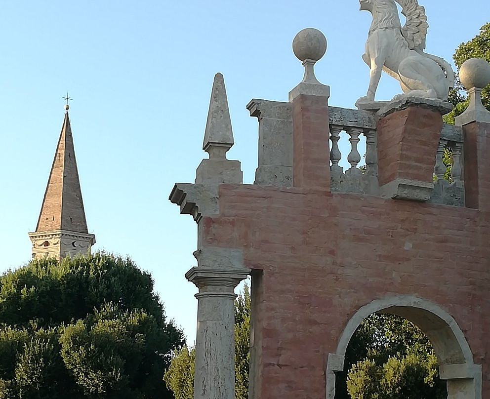Giardini del Frontone-佩鲁贾必去景点