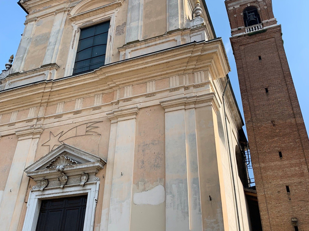 Chiesa di San Pietro e Paolo-Azzano Mella必去景点