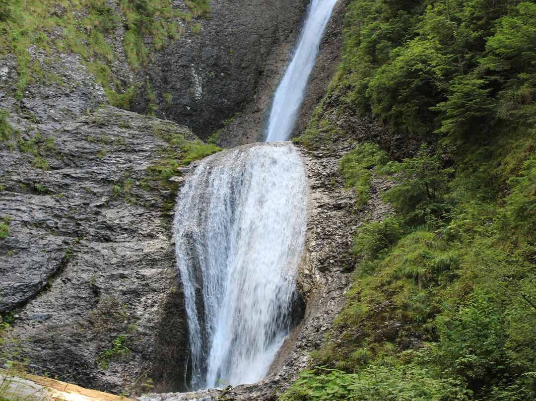 Bridal Veil Falls景点图片