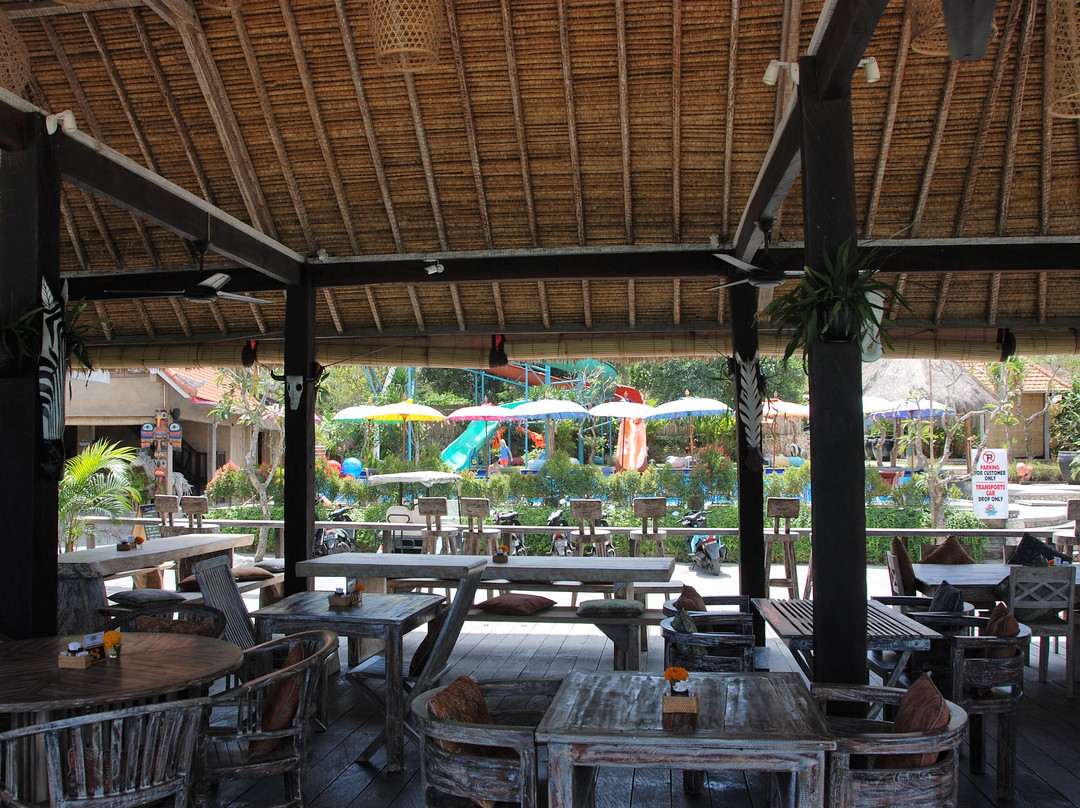 Sunday Beach Waterpark Lembongan-蓝梦岛必去景点