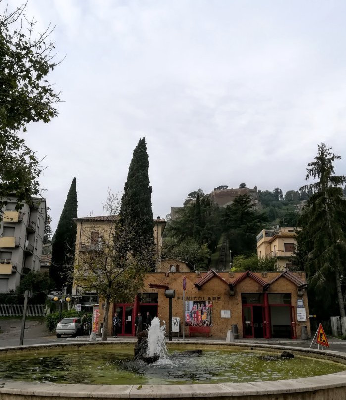 Stazione Ferroviaria di Orvieto-奥尔维耶托必去景点