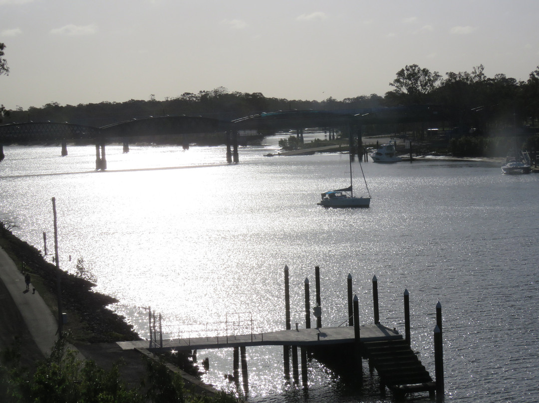 Burnett Riverside Hotel主图