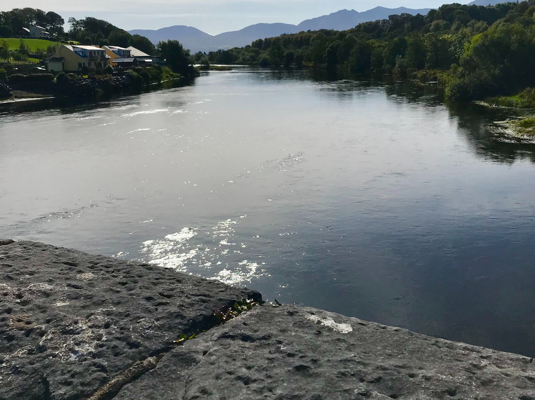 Coffey's River's Edge Guesthouse主图