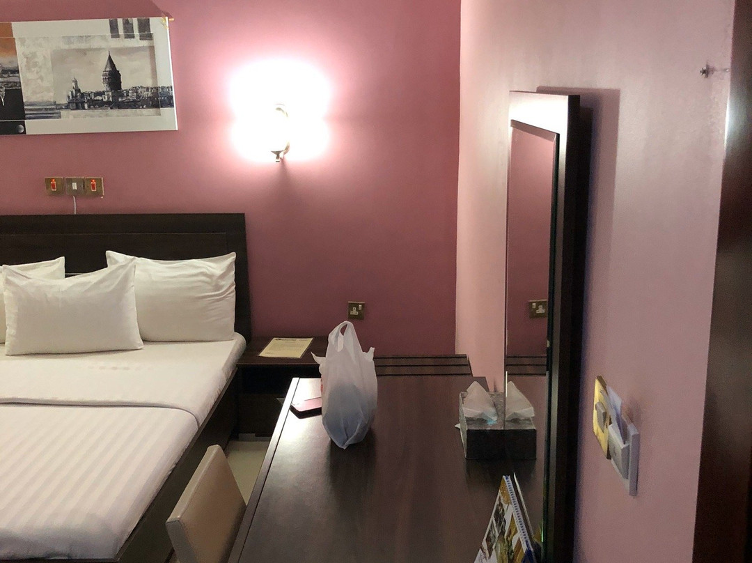 Madugu Rockview Hotel主图