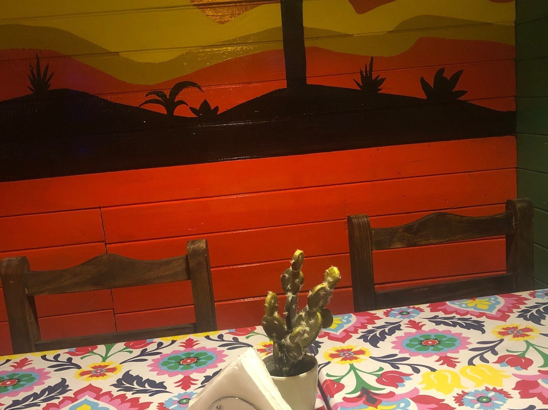 B&B Tacos y Burritos