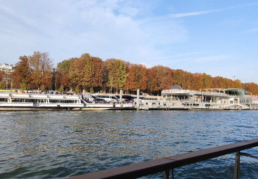 Paris A 15H15-巴黎必去景点