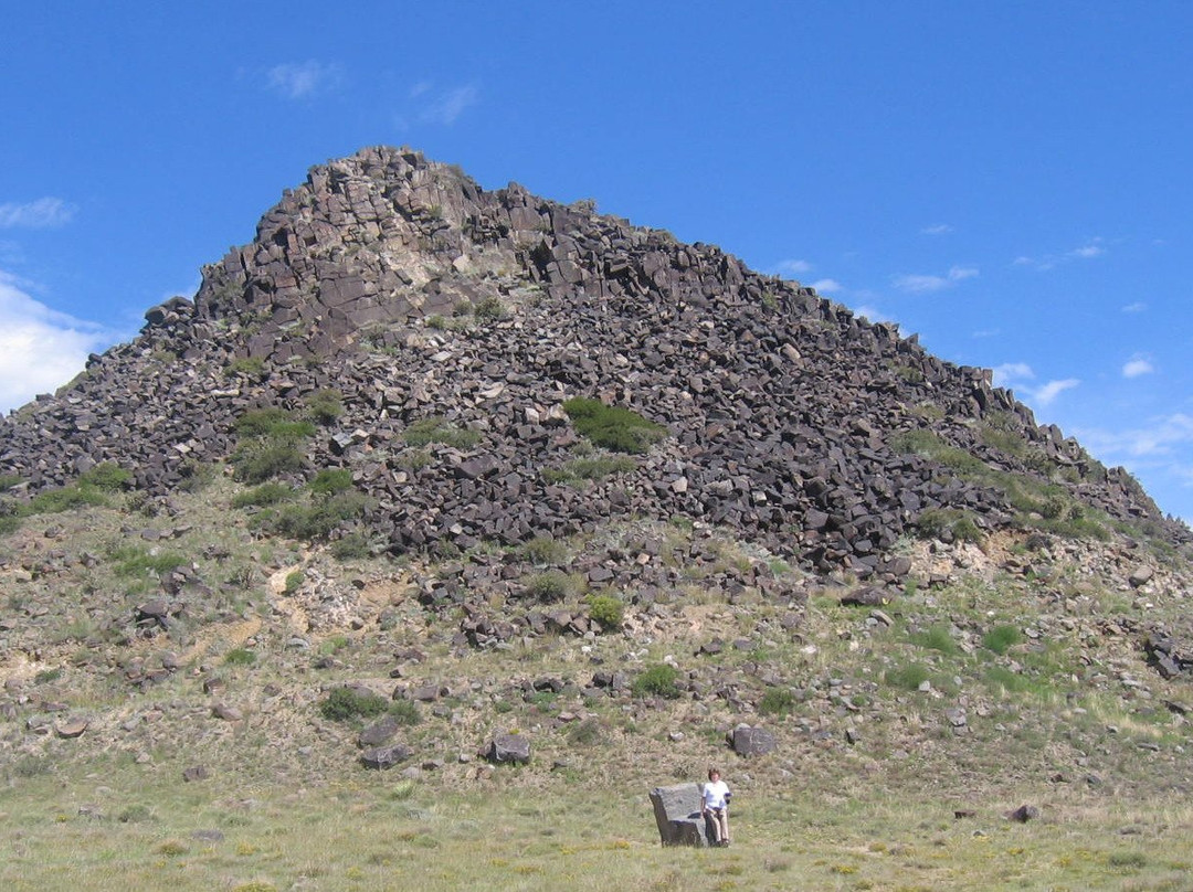 Huerfano Butte景点图片