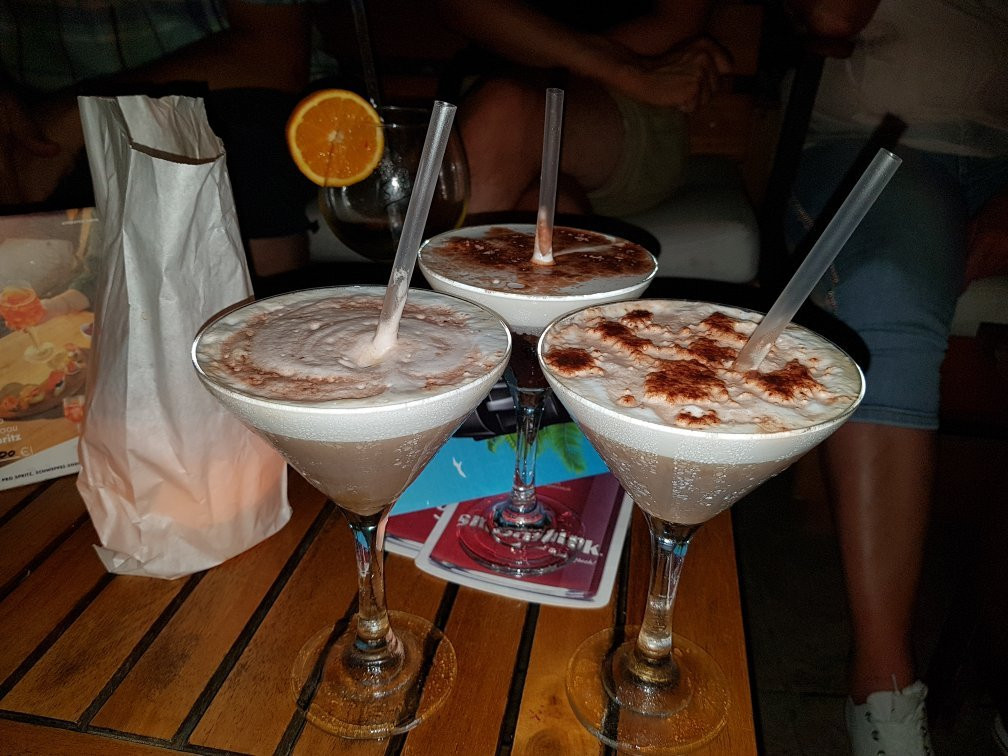 Cactus Beach Bar-帕诺尔莫斯必去景点