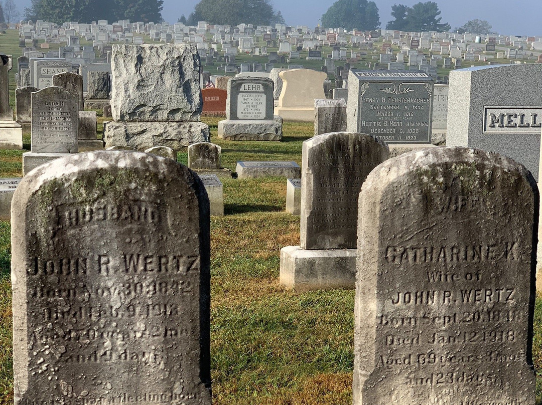 Millersville Mennonite Cemetery景点图片