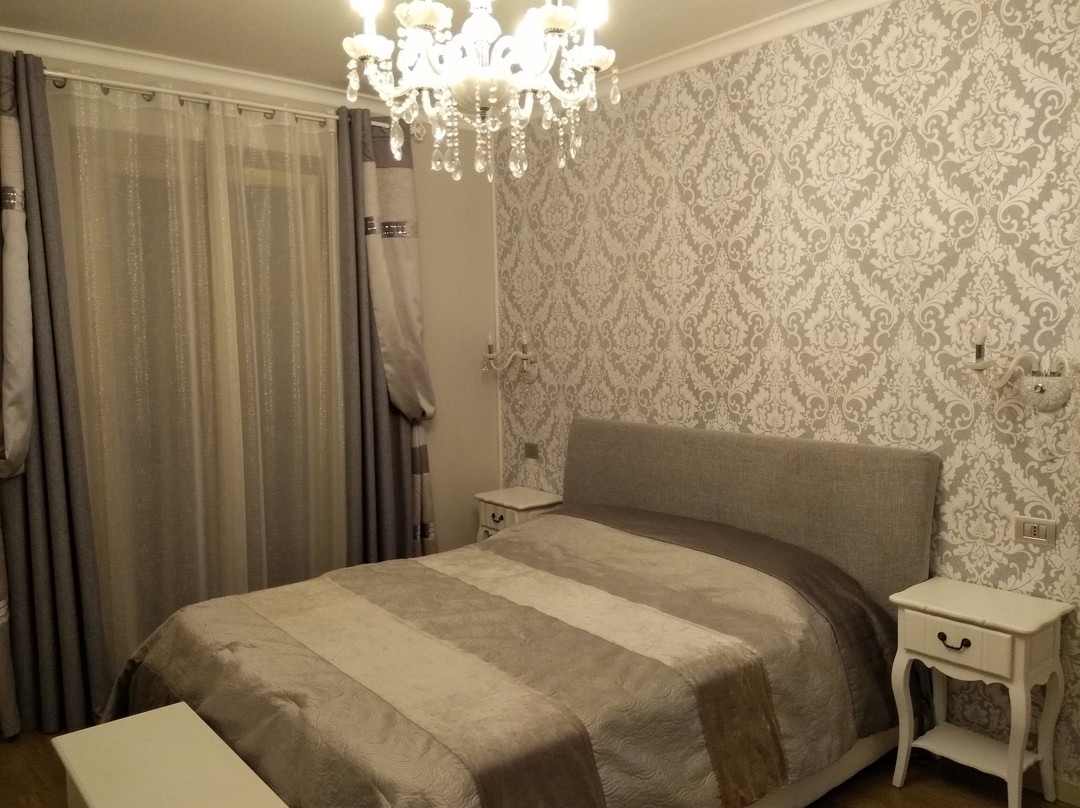 B&B Elena