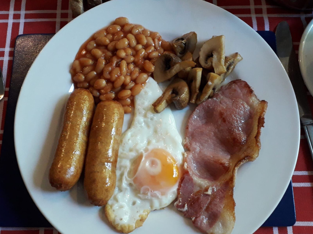 Churchills Hotel主图