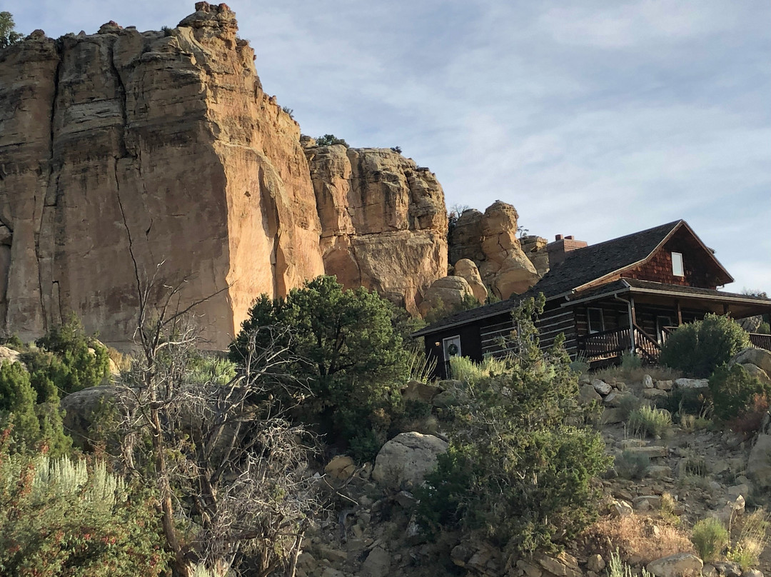 Slot Canyons Inn主图