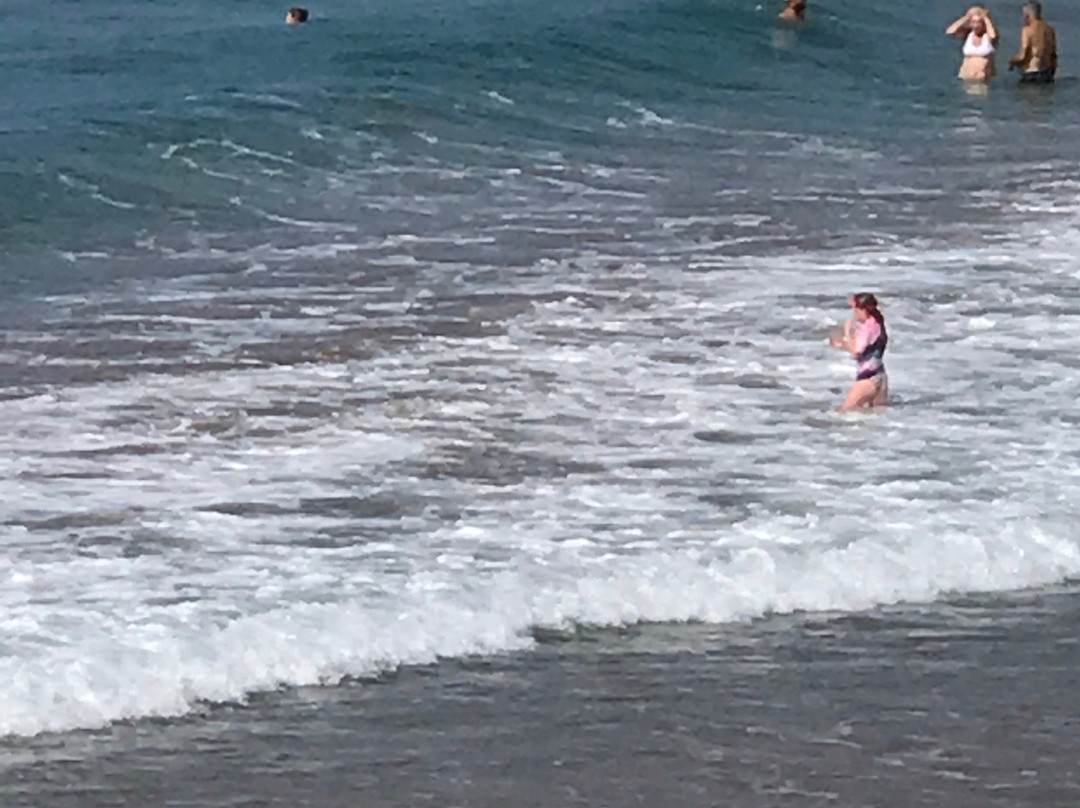 Kaplica on a Sandy Beach主图