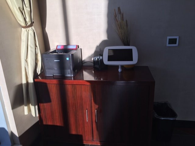 坎布里亚套房酒店主图