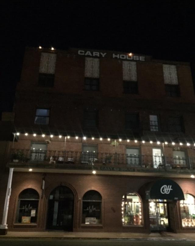 希斯托里克卡里豪斯酒店主图