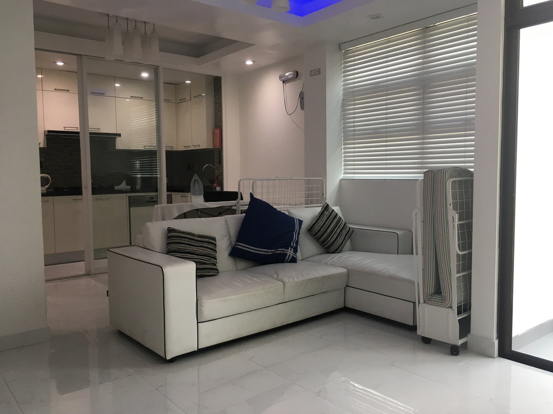 机场海滩酒店主图