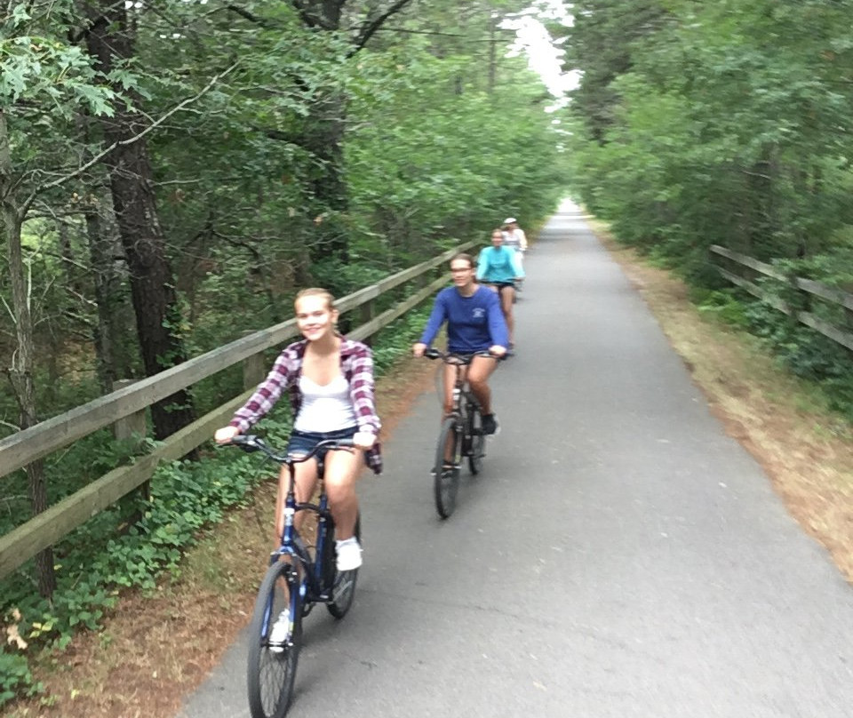 Cape Cod Rail Trail景点图片