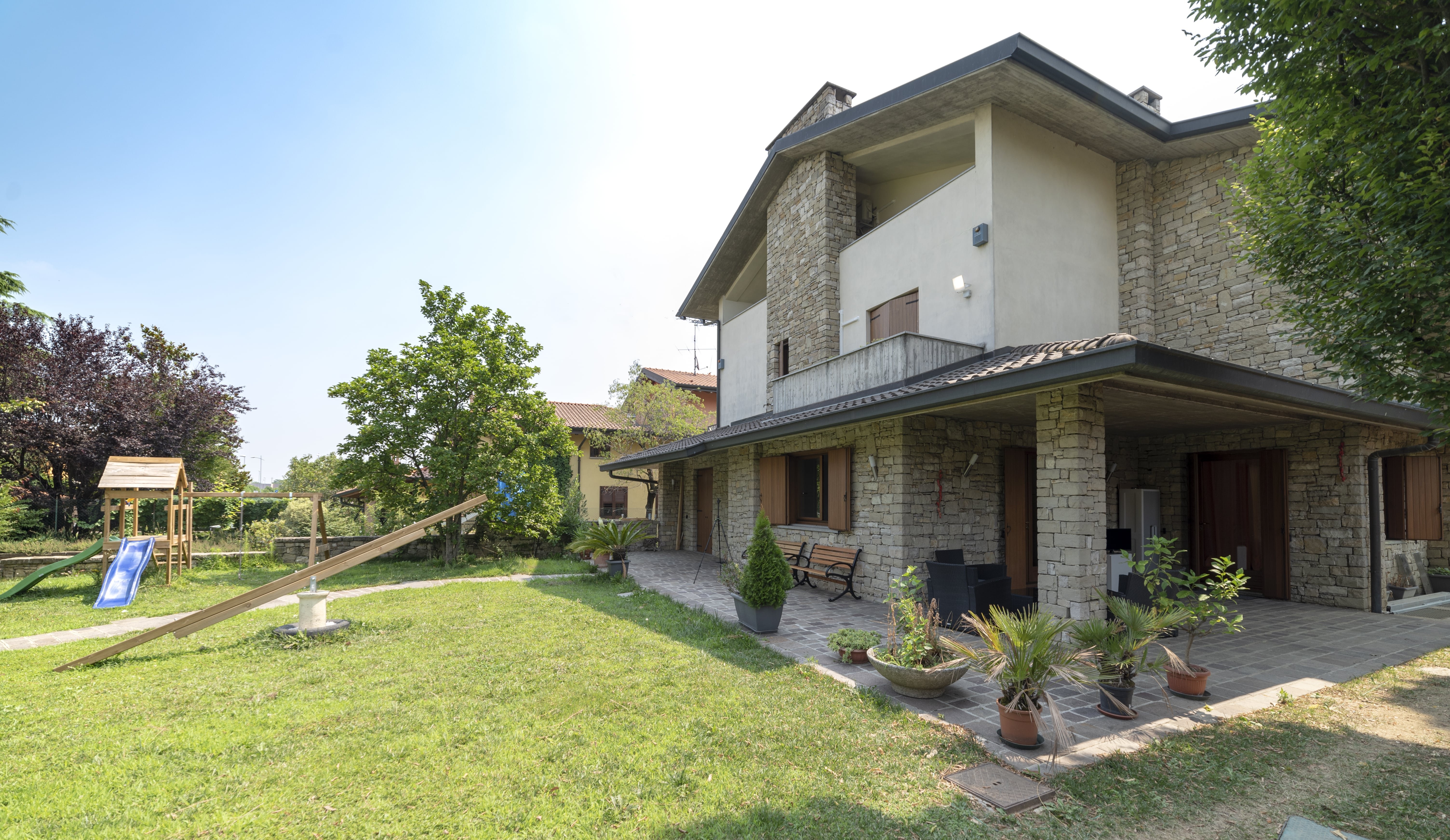 Villa & Garden-官方