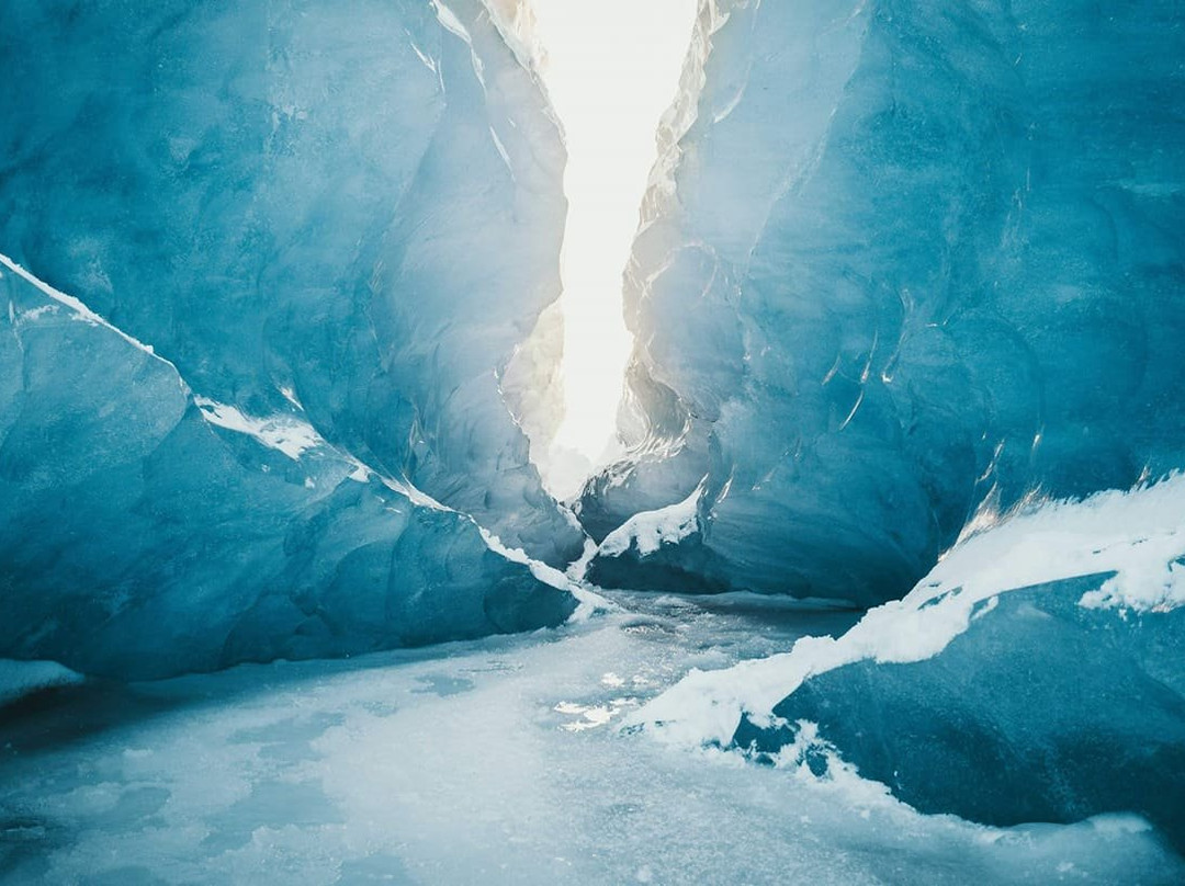 Ice Explorers