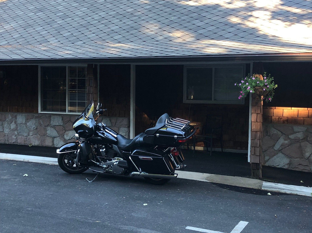 草莓谷客栈主图