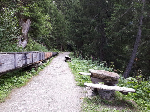 Sentier du bisse du Glacier du Trient-Trient必去景点