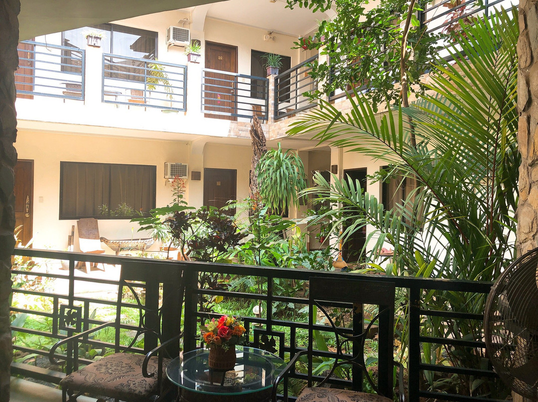 巴莱宾达旅馆主图