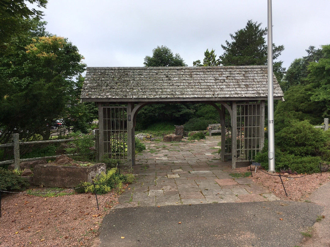 Bicentennial Botanical Garden-Bible Hill必去景点