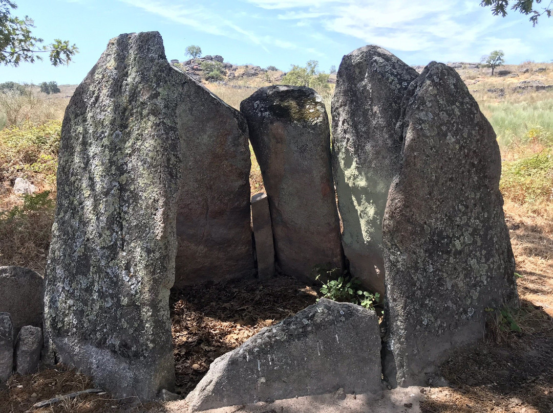 Anta dos Currais do Galhordas-Castelo de Vide必去景点