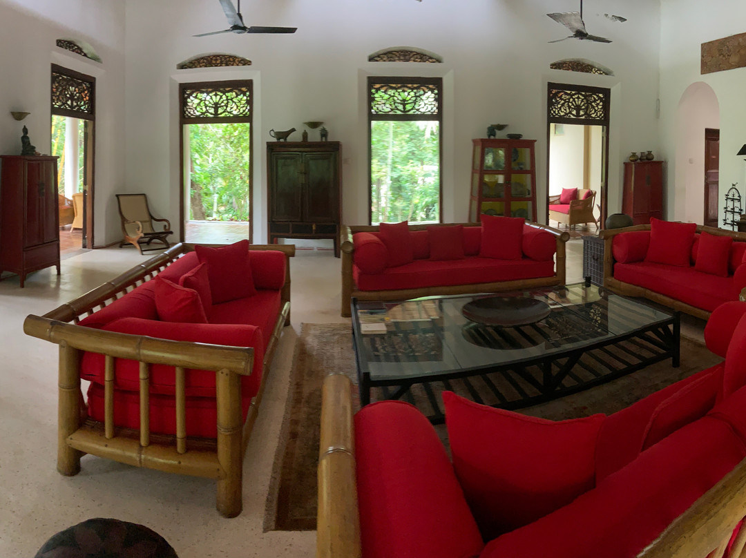 伊鲁克提亚别墅酒店主图