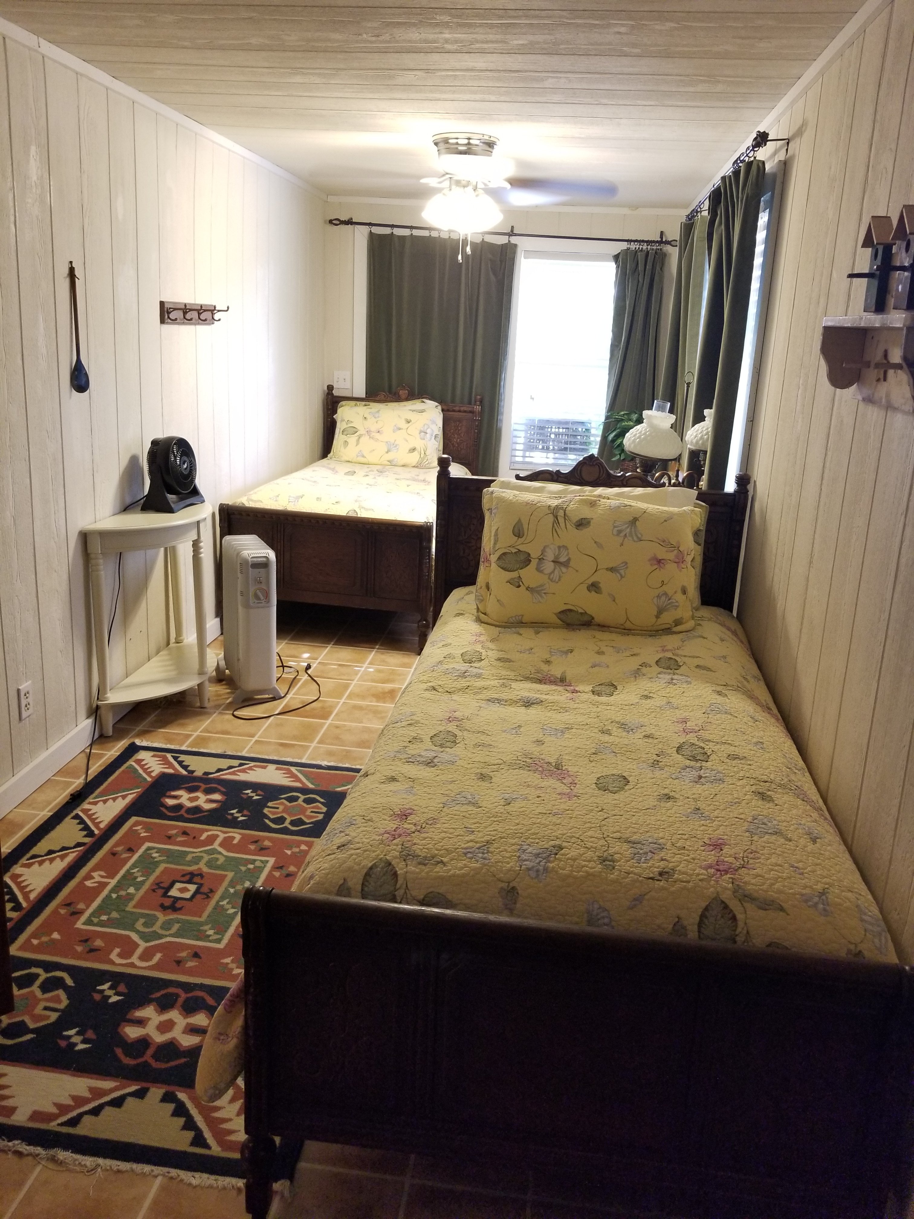 Arbor House Country Inn-官方