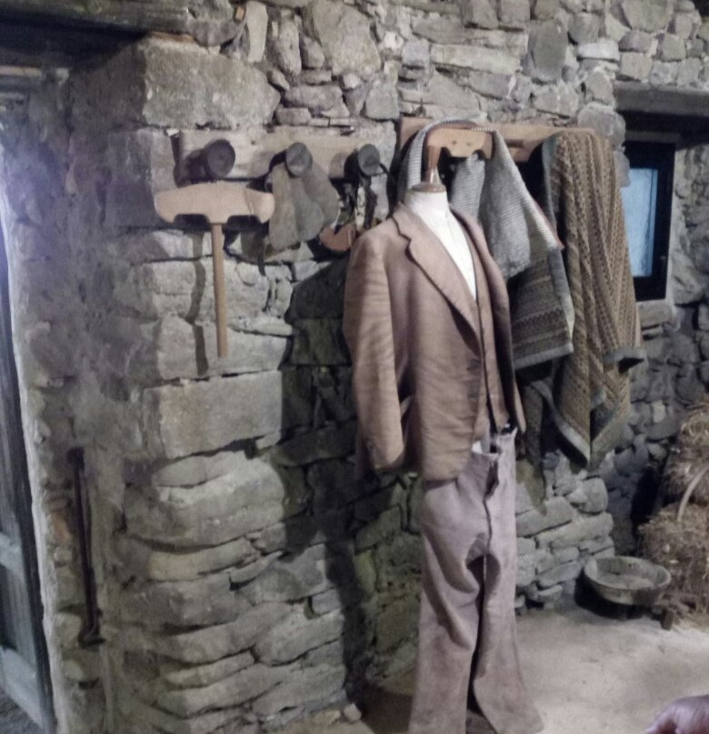 Museo Omu Axiu Della Famiglia Vargiu-Orroli必去景点