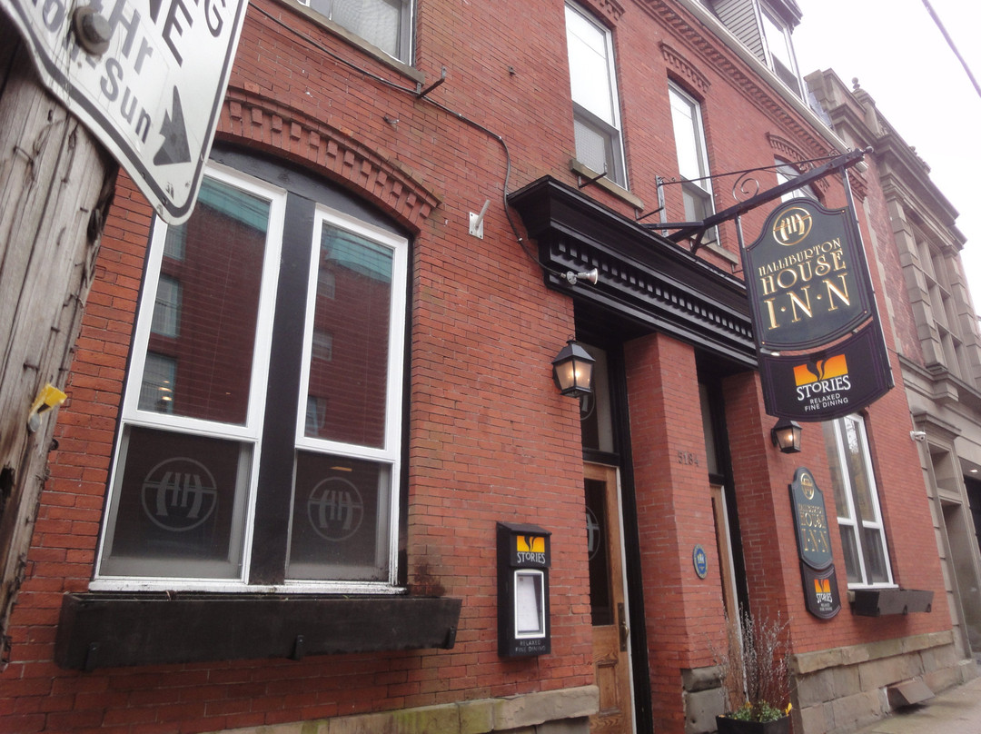 哈里伯顿酒店主图