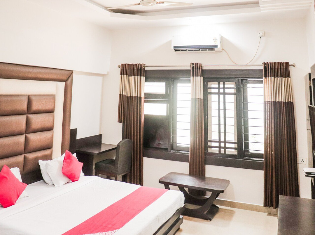 Hotel Mayura Ambikapur主图