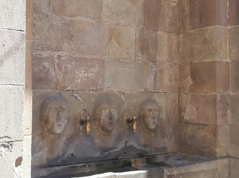 Font de Sant Just-巴塞罗那必去景点