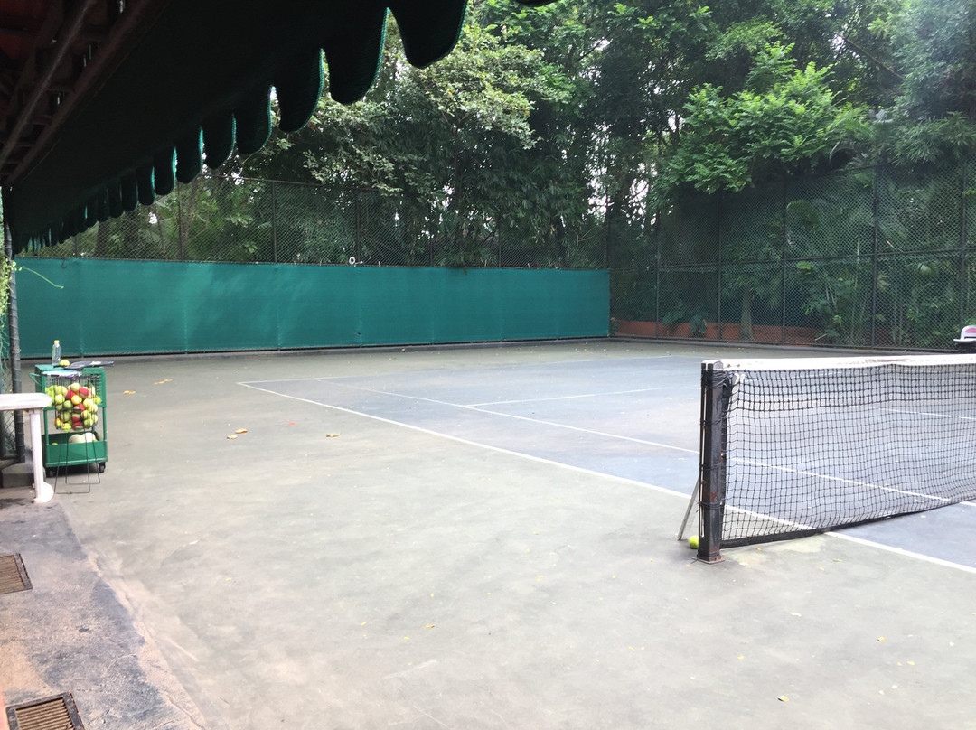 梅菲尔礁湖酒店主图