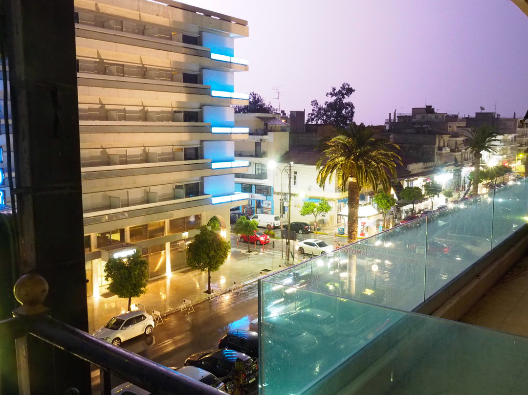 拉科尼亚酒店主图