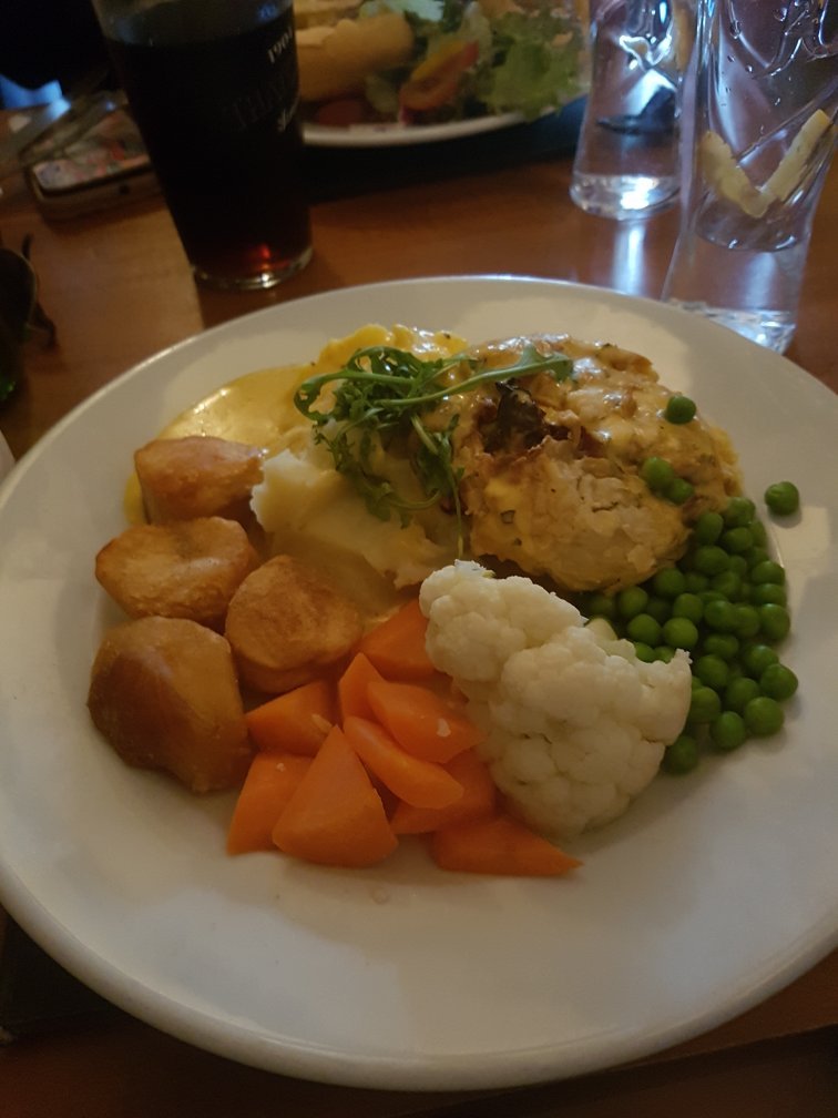 Coach and Horses-官方