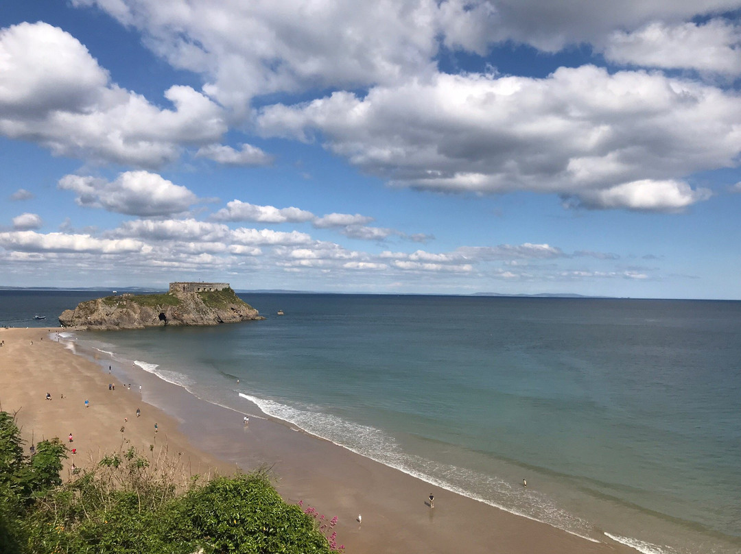 Tenby South Beach景点图片