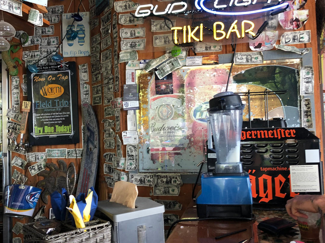 Clear Lake Tiki Bar-Clear Lake必去景点