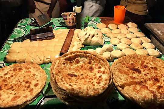 Food Tours and Adventures of Uganda-坎帕拉必去景点
