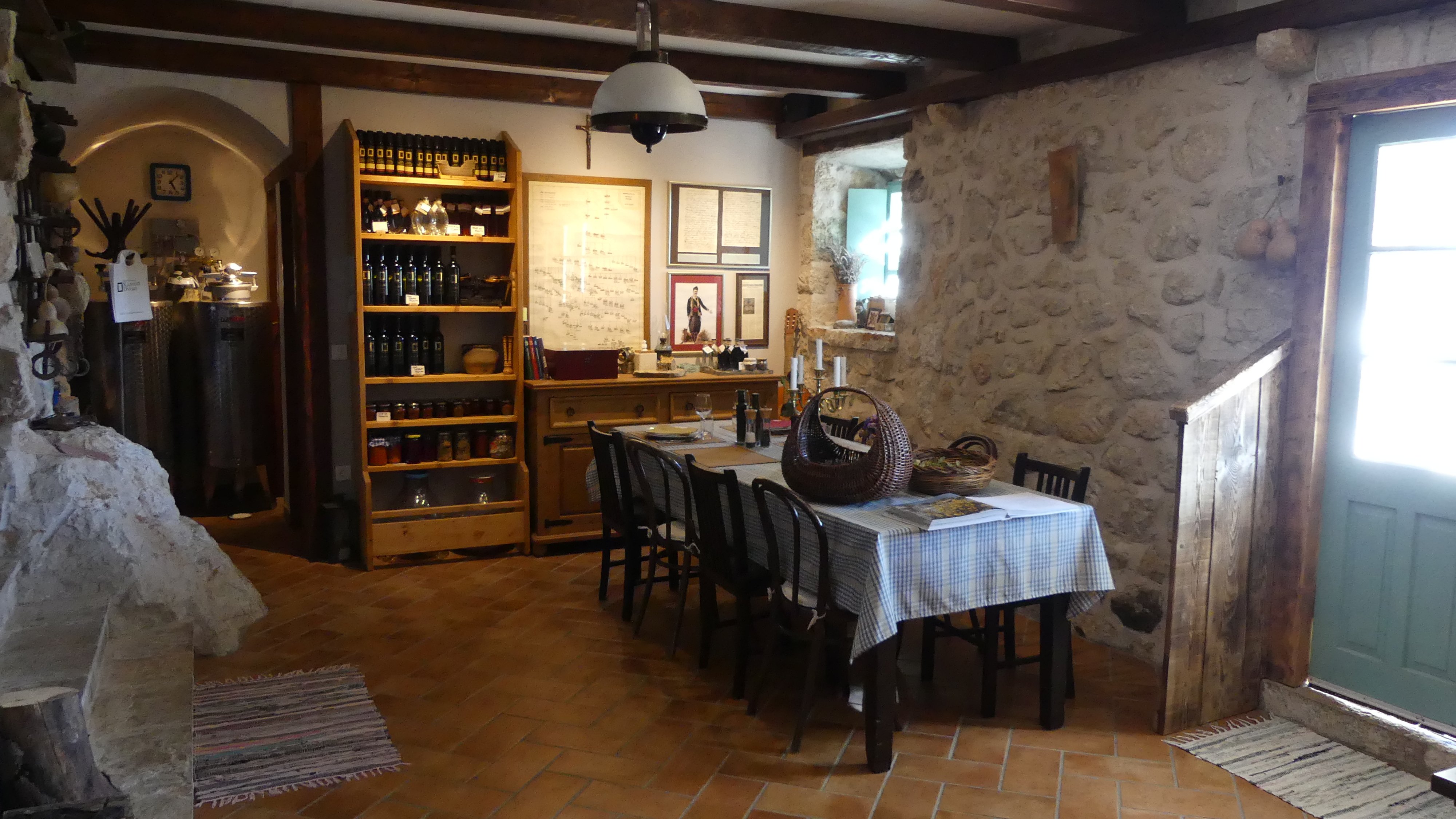 Kameni Dvori B&B-餐饮