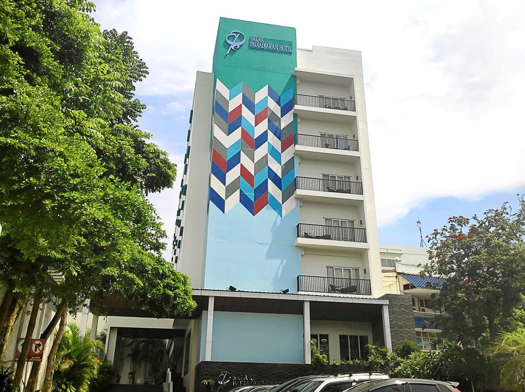 帕亚珈蓝套房酒店会议中心主图