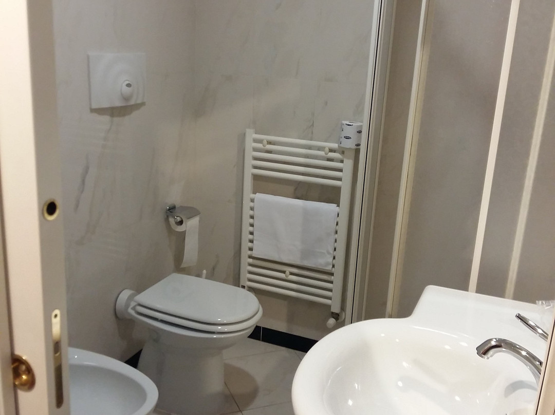 Canadian Hotel主图