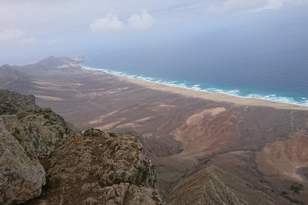 Pico de las Zarzas景点图片