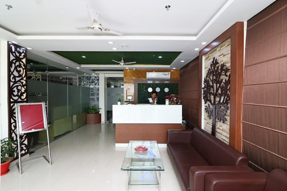 OYO 14909 维维德酒店主图