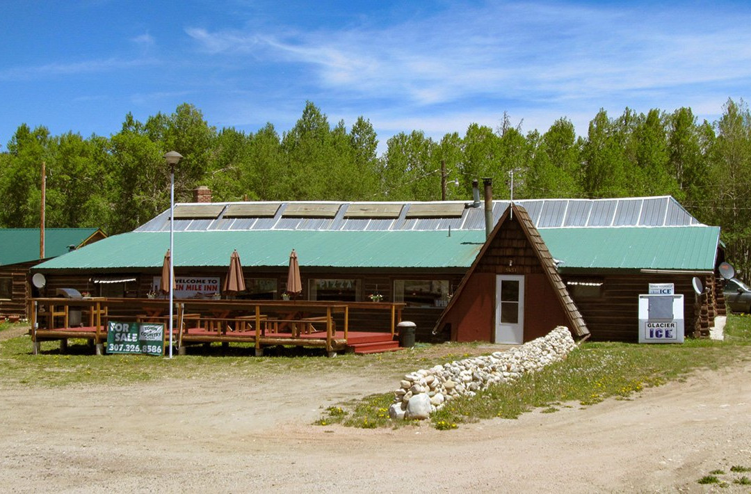 Ten Mile Inn