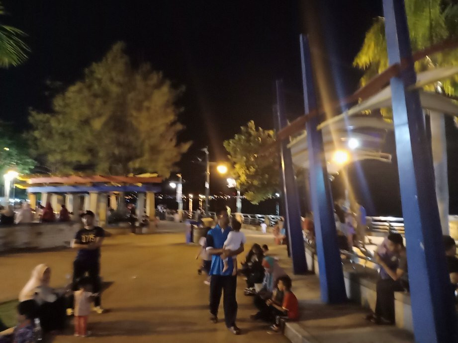 Lumut Night Market-红土坎必去景点