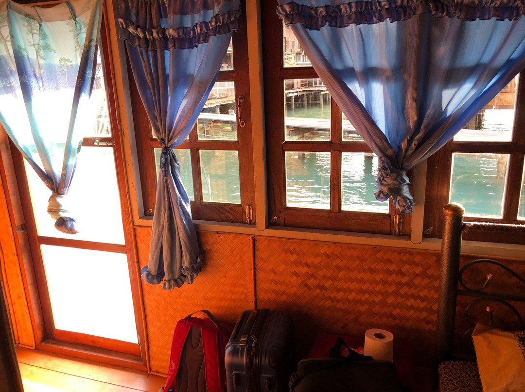 Oceanblue Guesthouse主图