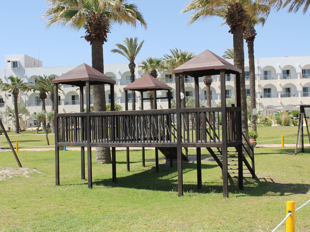 迈赫迪普利玛索酒店主图