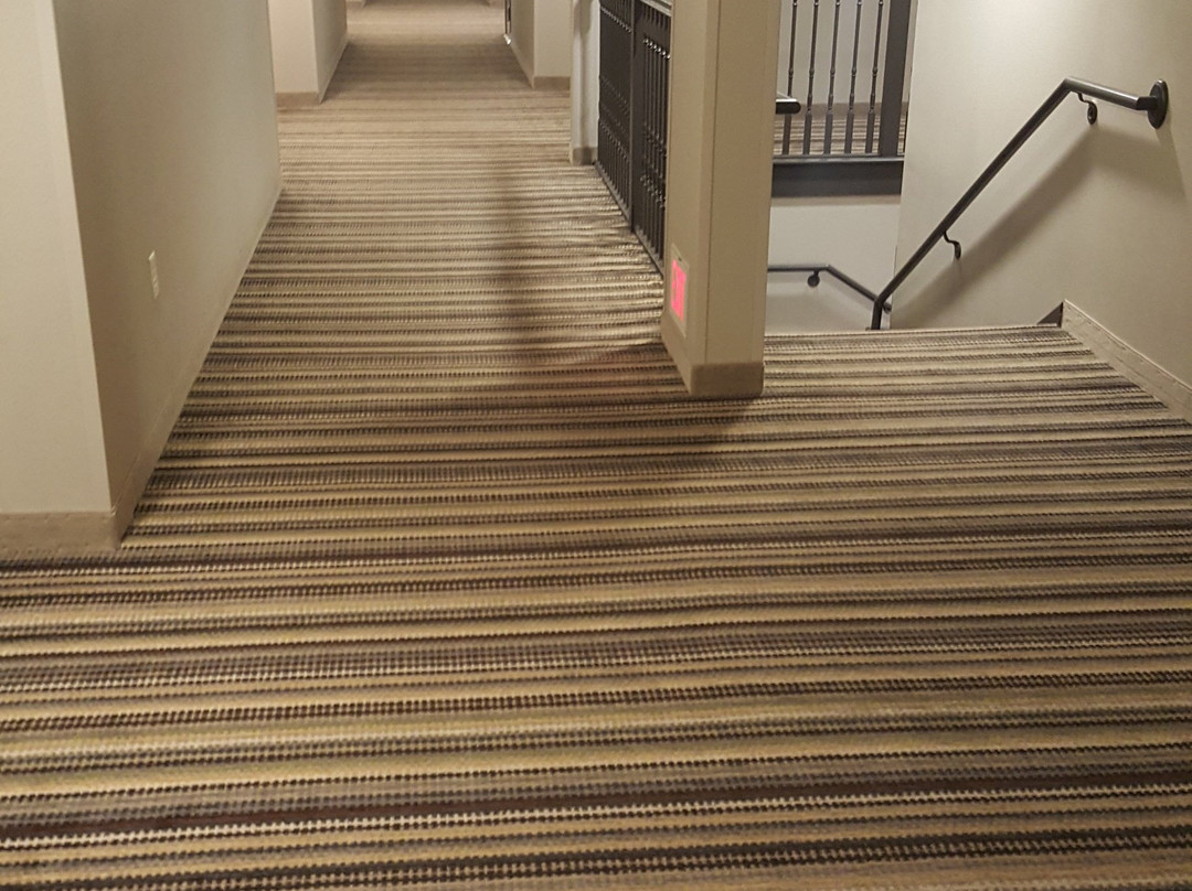 Country Inn & Suites by Radisson, St. Cloud West, MN主图